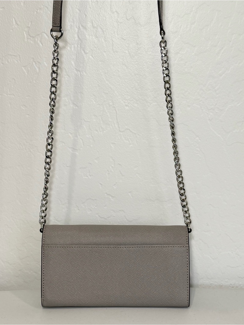 Michael Kors Chain Wallet Crossbody - Picture 3 of 14